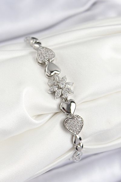 Clariss Brass Zircon Stone Heart Detailed Flower Model Silver Color Women's Bracelet