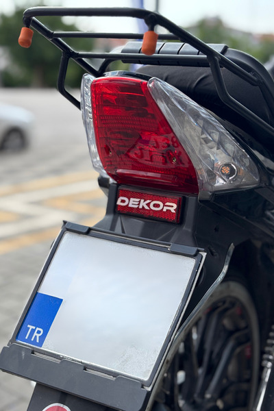 Banxtre Motosiklet Kedigözü Reflektörü için Hologramlı Dekor Yazı Sticker Eti...