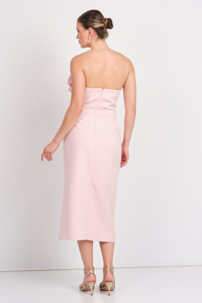 Balen Abiye Balen Kadın Straplez Krep Kumaş Gül Detaylı Midi Abiye Elbise 5103 Pudra