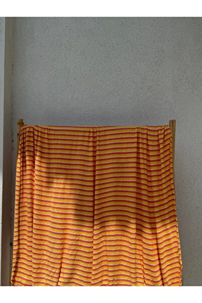 Kalben Kumaş Sarı-Turuncu Desenli Triko Kumaş- 150x180