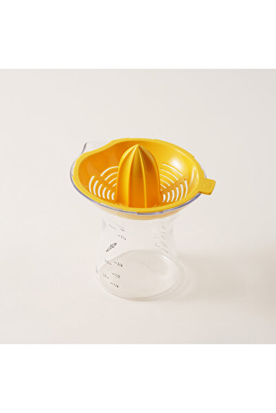 Oxo plastic citrus juicer with measuring cup 350ml, 5.2"* 5.7"* 8.5"