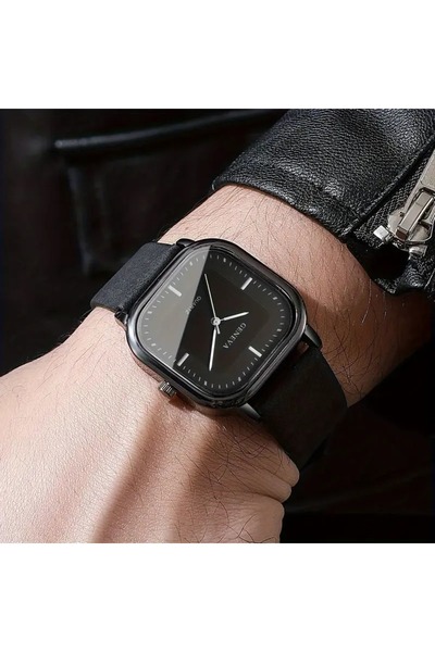 Feronnucci Erkek Siyah Deri Kordonlu Kare Analog Kol Saati ST-609