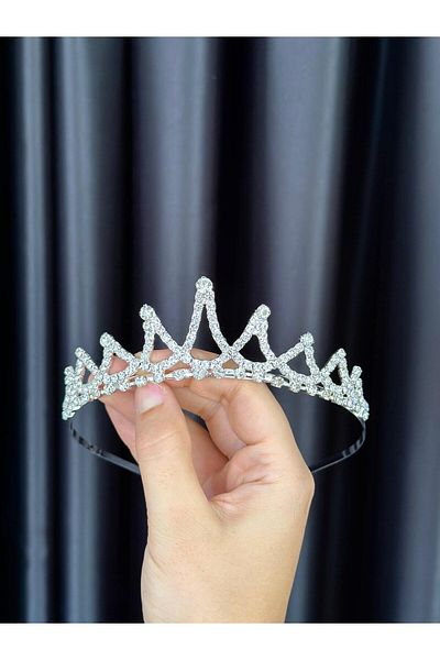 BEYOĞLU NİŞANTAŞI Elsa Model Crystal Crown
