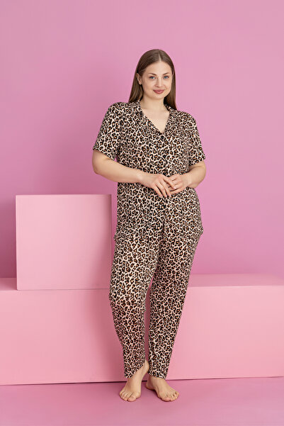 rindahomewear Plus Size Mi̇lan Buttoned Pajama Set