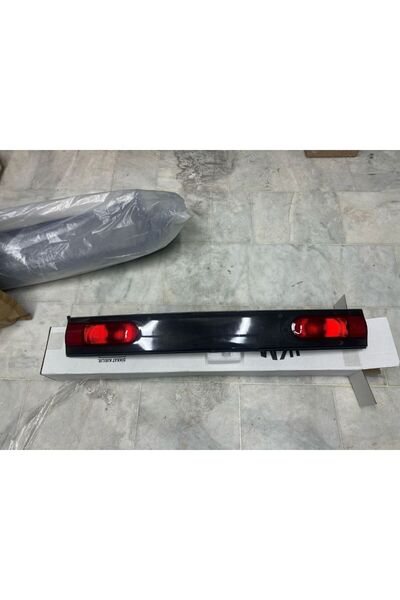 İthal OTOTEK YEDEK PARÇA RENAULT 19 (R 19) SEDAN ARKA REFLEKTÖR 7702127396