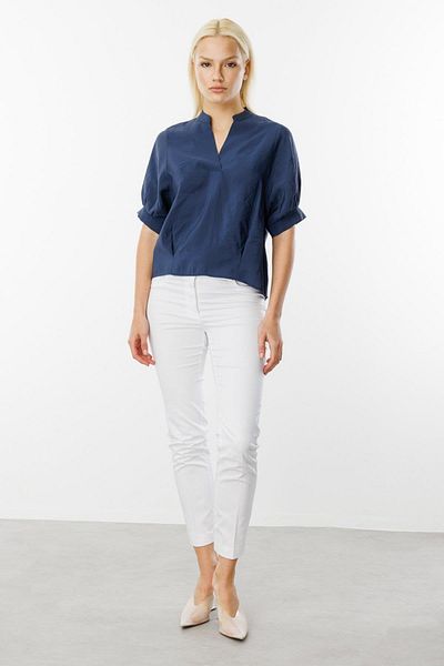On Fashion V-Necklace Back Button Short Wide Sleeve Bluz