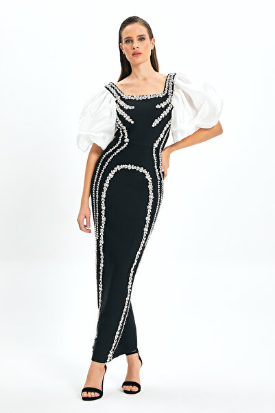 SERPİL Volan Kollu Dantel Biye Detaylı Uzun Elbise – Vücut Hatlarını Saran Za...