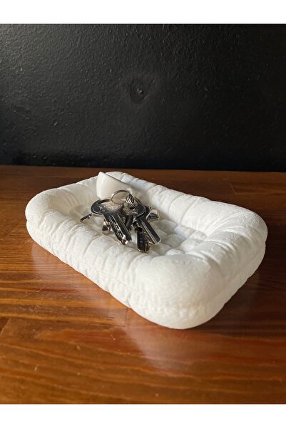 3Cup Design Organizer with Decorative Puff Appearance, Jewelry and Keychain Organizer