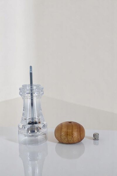 Kitchen Way Transparent Spice Grinding Mill with Small Bamboo Lid