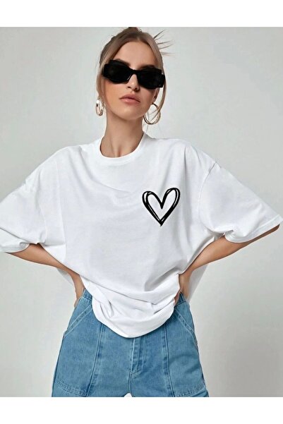 genel tedarik-tse Women's Heart Printed Oversized Short Sleeve T-Shirt - White