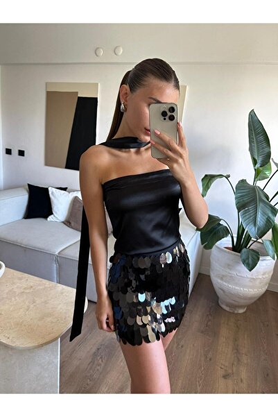 Özgece FULARLI SATEN STRAPLEZ BLUZ