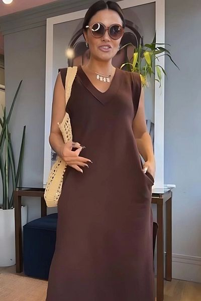 nedo7 V-Neck Pocket Dress