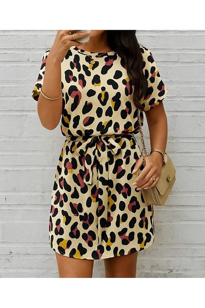 MODAVERA Women's Short Sleeve Round Neck Geometric Patterned Single Jersey Dress with Belt at Waist