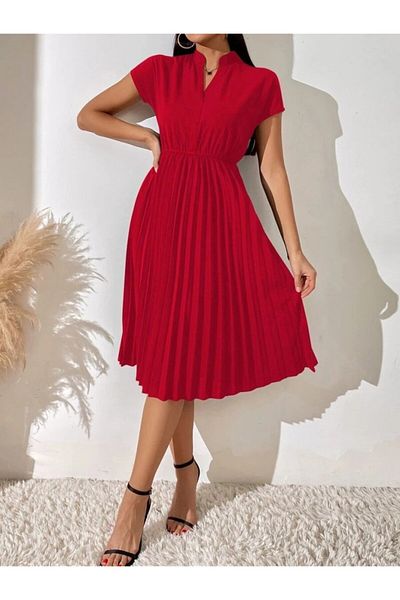 Monapera Hakim V-Neck Short Sleeve Pleated Midi Dress