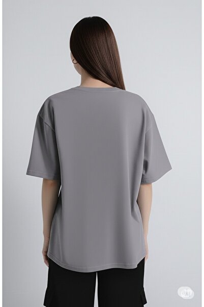 NEVERMIND Unisex Colorful Graffiti Printed Oversize White T-Shirt