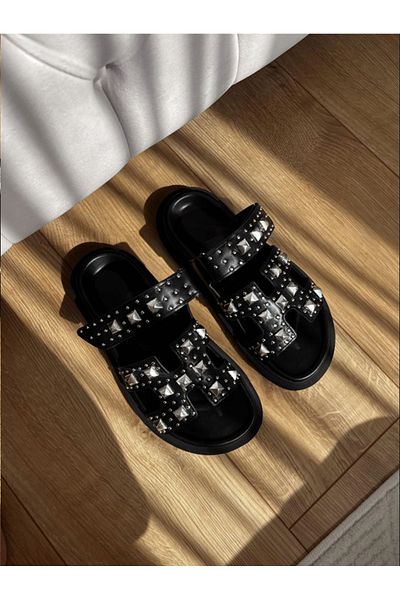 labor Selection Black Silver Studded Women's Slippers