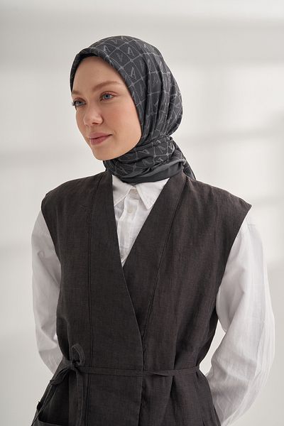 ARMANDA Seher a Pattern Scarf - Smoked