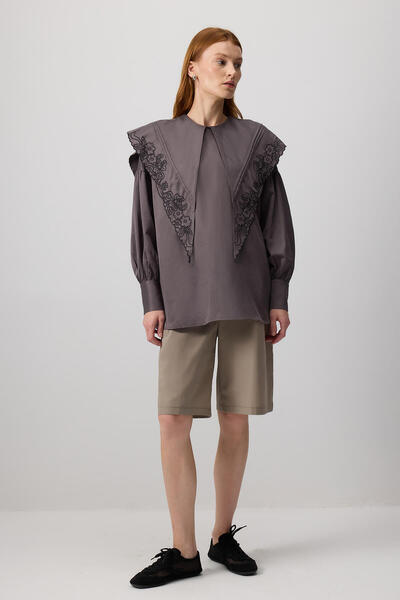 Touché Privé Embroidered Wide Collar Tunic