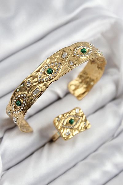 Celira Brass Zircon Stone Eye Model Gold Color Bracelet Ring Set