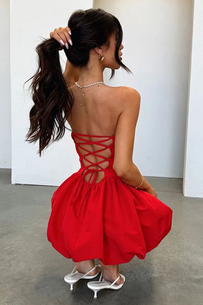 World Fashion Trends Back Lace up Strapless Balloon Skirt Woven Dress