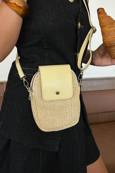 Shule Bags Vexa Straw Look Crossbody Bag Yellow