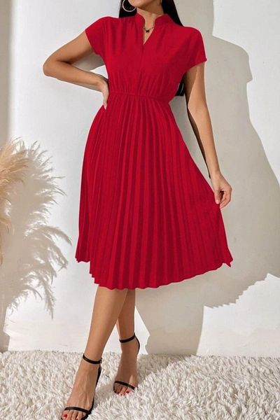 Mossta Judge Collar Short Sleeve Pleated Crepe Dress - Red
