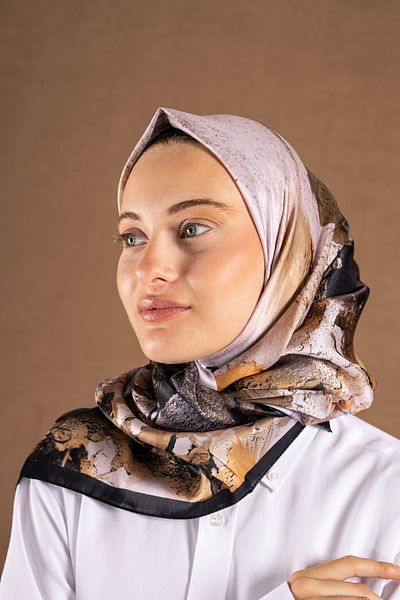 Akel Ψηφιακό κρυστάλλινο κασκόλ με μοντέρνο σχέδιο – καθημερινή και ειδική χρήση