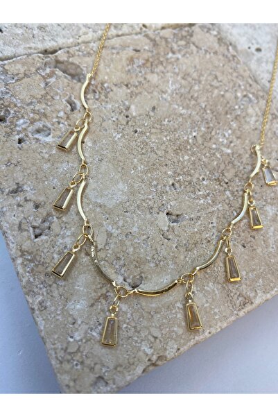 Byoz store قلادة من النحاس المطلي باللون الذهبي مع حجر متدلي