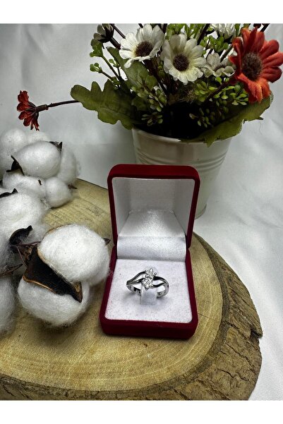 Mutenaura Zircon Stone Princess Ring Adjustable