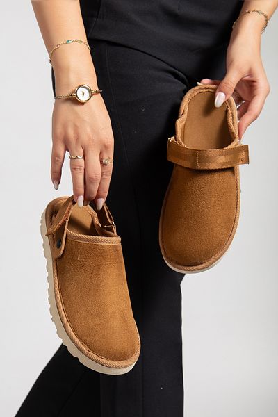 meyra'nın ayakkabıları Women's Tan Suede Velcro Adjustable Slippers - Sandals
