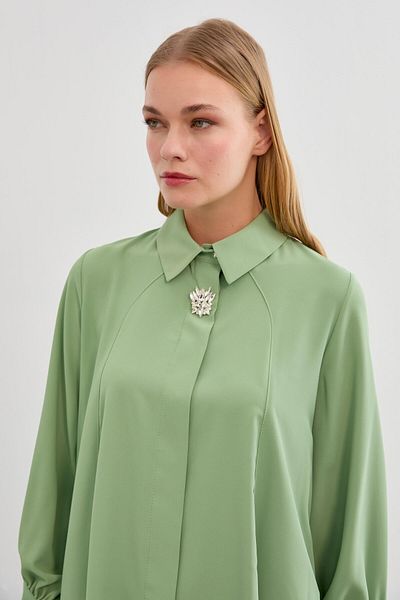 Zühre Brooch Detailed Green Blouse B-0095