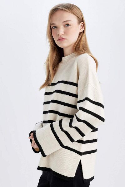 DeFacto Oversize Wide Fit Half Turtleneck Sweater A7047Ax25Wn