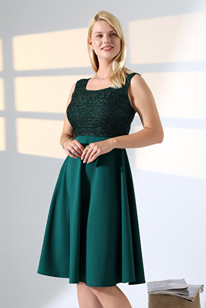 Fasmia YEŞİL SİMLİ YUVARLAK YAKA KOLSUZ ELBİSE