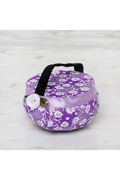 MBB ETİCARET Loren Kola Attachable Needle Holder with Purple Flowers