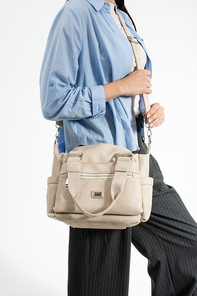 fiona polo Women's Cream Multi-Compartment Handbag and Crossbody Bag