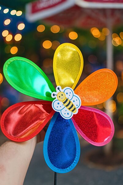 Umut Büyük Boy Rüzgar Gülü - Sevimli Arı Temalı Rüzgar Gülü Şeffaf ve canlı r...