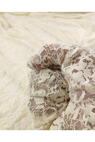 Kumaş Parça Lace in Cream Color (Width 150 cm X Length 250 cm)