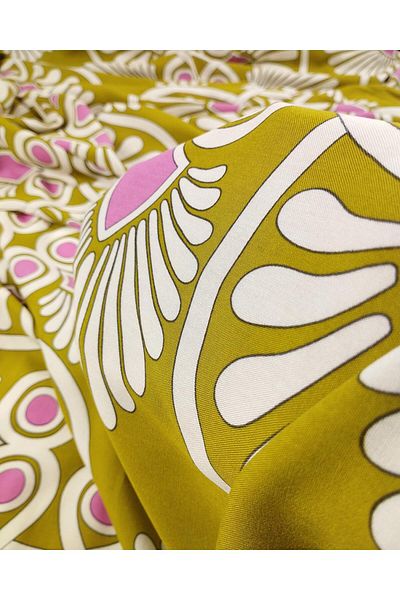 Kumaş Parça Cotton Viscose in Pistachio Green Pink Colors (Width 150 cm X Length 300 cm)