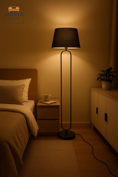 MARIA HOMES مصباح أرضي عصري باللون الأسود بإطار بيضاوي وغطاء من القماش