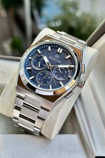 Homies Men Wrist Watch - Gift Box, Bracelet & Functions Work Hmbsr83G494