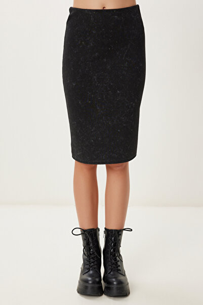 Happiness İstanbul Women's Black Washable Saran Flexible Knitted Skirt Ub00454