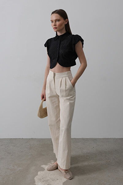 Trendyol Collection Black 100% Cotton Brode Sleeveless Crop Shirt Twoss25Go00175