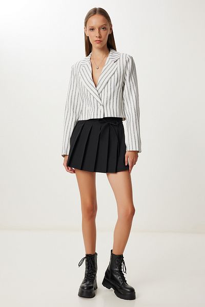 Happiness İstanbul Women's Ecru Black Padded Linen Crop Jacket Mx00254