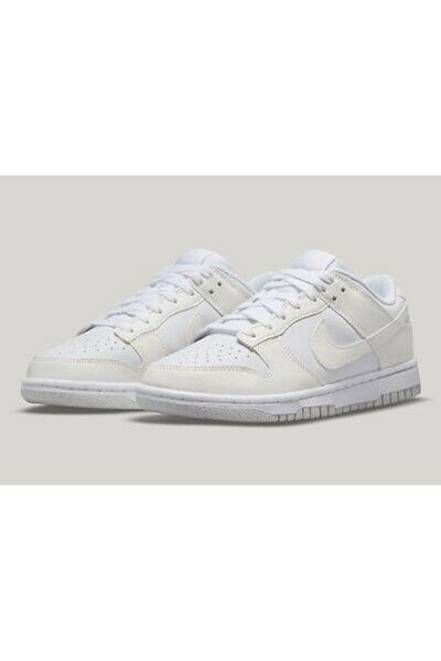 Nike Sneaker