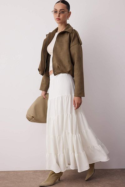 Trendyol Collection Biała bawełniana, teksturowana spódnica maxi w stylu boho, tkana TWOSS25ET00029
