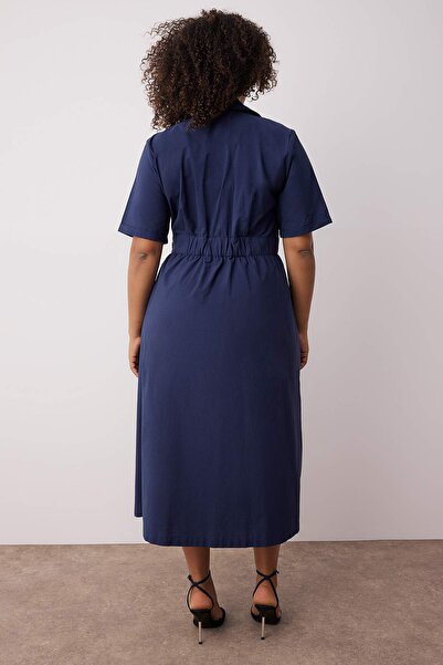 Trendyol Curve Μπλε πουκάμισο γιακά Midi υφαντό φόρεμα μεγάλου μεγέθους TBBSS25AH00237