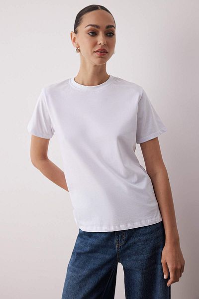 Trendyol Collection Black-White 100% Cotton Long Knitted T-Shirt on the Back Twoaw26Ts00008