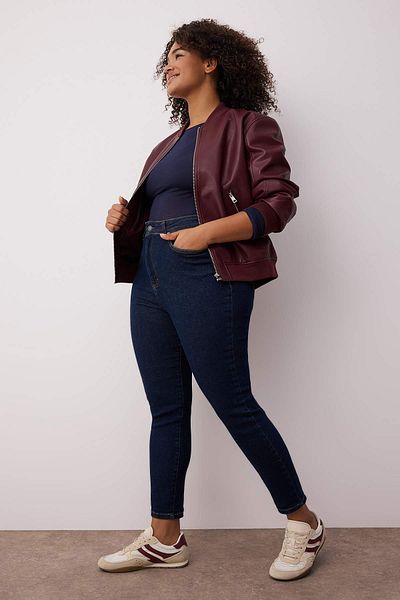 Trendyol Curve Dark Blue High Waist Stretchy Skinny Denim Plus Size Jeans Tbbaw26Cj00006