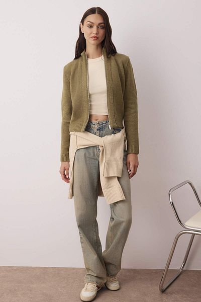 Trendyol Collection Cardigan din amestec de lână cu fermoar verde, guler stand, tricotaj moale, texturat TWOAW26HI00027
