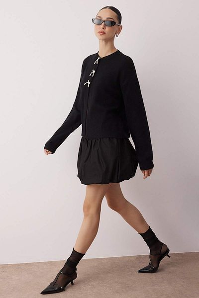 Trendyol Collection Black Ribbon Detail Wide Fit Soft Texture Knitwear Cardigan Twoaw26Hi00052